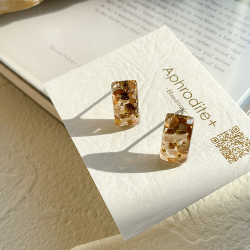 天然石のスクエアピアス スモーキークォーツ ピアス（スタッド・一粒