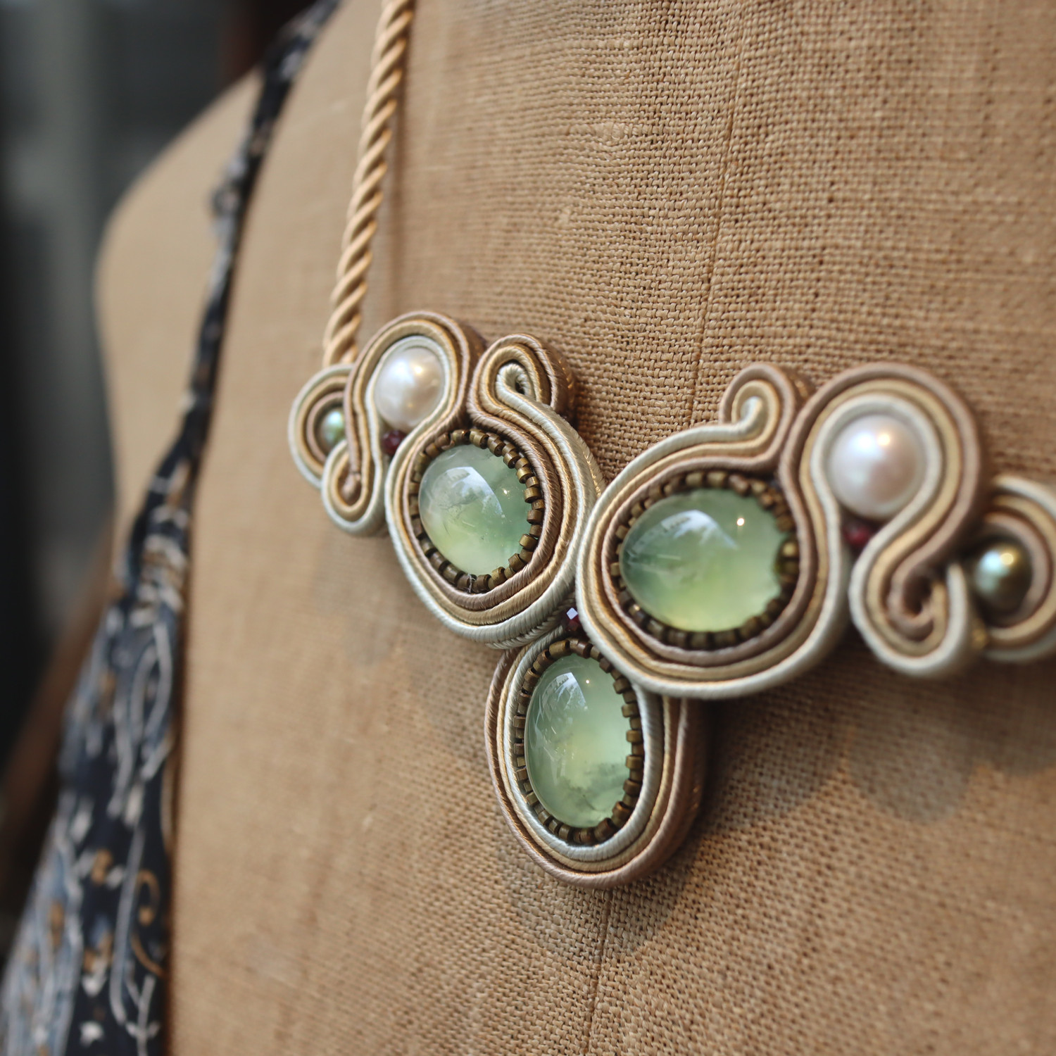 ソウタシエ　チョーカー　ネックレス　グリーントルマリン　イン　クォーツ　淡水パール　１点物