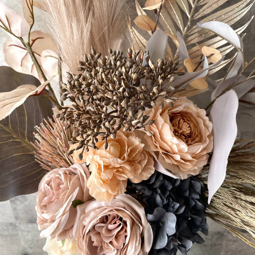 アーティフィシャルフラワーそのまま飾れるブーケ ヌーディグレージュ