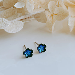 小さいシンプルスクエアピアス キラキラ 小さめ 小ぶり 小さな ピアス