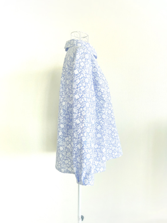 リバティ(liberty)の丸襟ブラウス(ミズイロ) 4枚目の画像