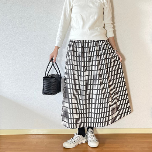 【ゆったり⭐23区】ベージュ　黒　グレー　黄色　四角柄　スカート 楽天市場】23区（スカート｜ボトムス）：レディースファッション