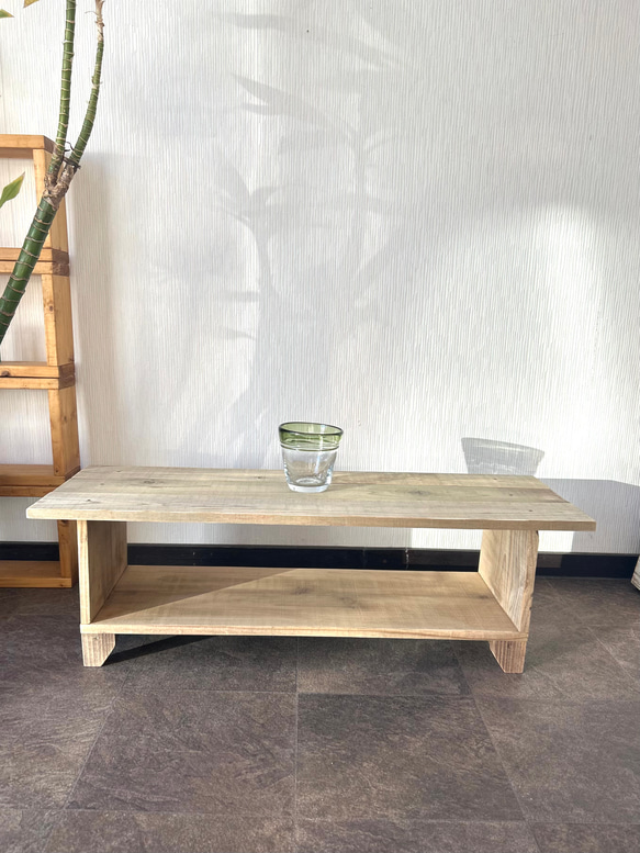 ヴィンテージ感がかわいいカフェテーブル　古材廃材 5枚目の画像