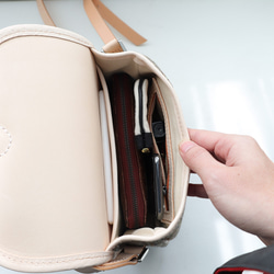 【訳あり特価セール】大人気！ショルダーバッグ クラシックサドルバッグ 12枚目の画像