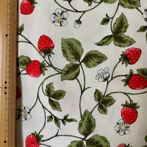 いちご　わんこさん柄 いちご様専用 わんこさん柄 ☆オーダーページ☆ハンカチ イチゴ