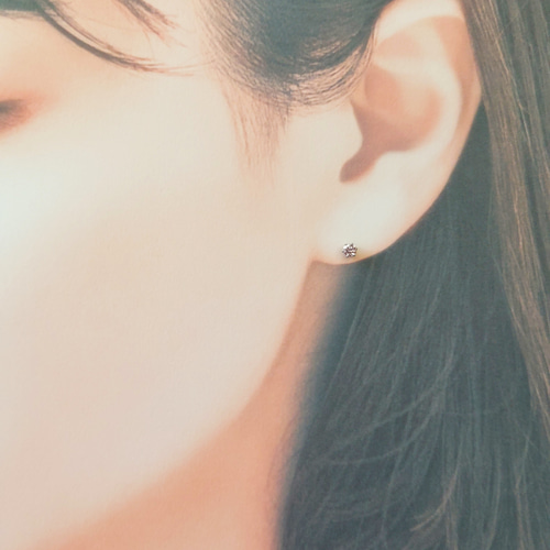 極小3mm‼✨モアサナイトAAA✨『サクラピンク色』ピアス