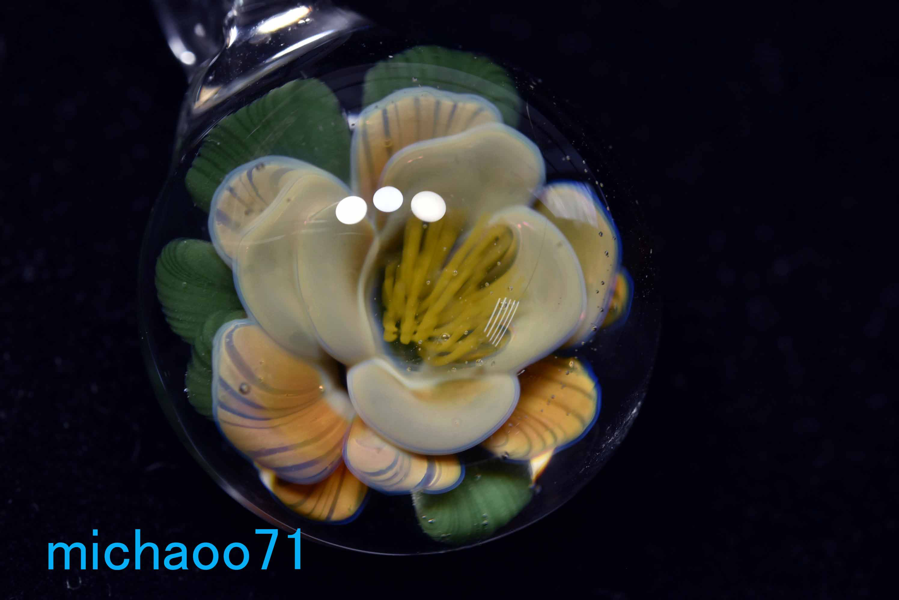 フラワー ガラスのペンダントトップ　(12096-p21 GLASS FLOWER  ＃ガラスアクセサリー