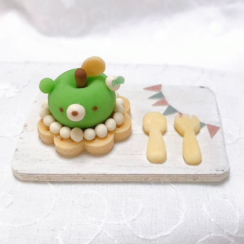 新作】＊くまさんの青りんごタルトクッキー＊ りんごコンポート ケーキ