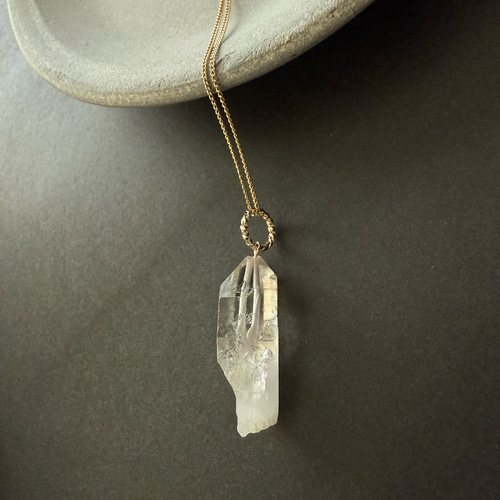 【超美品・ダブルポイント・虹入り】　ミニ水晶（天然石） 虹入りダブルポイント水晶♚ペンダントトップ ペンダントトップ m.y.