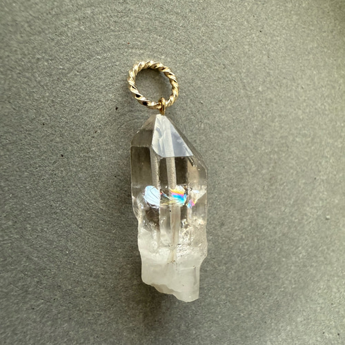 虹入りダブルポイント水晶♚ペンダントトップ ペンダントトップ