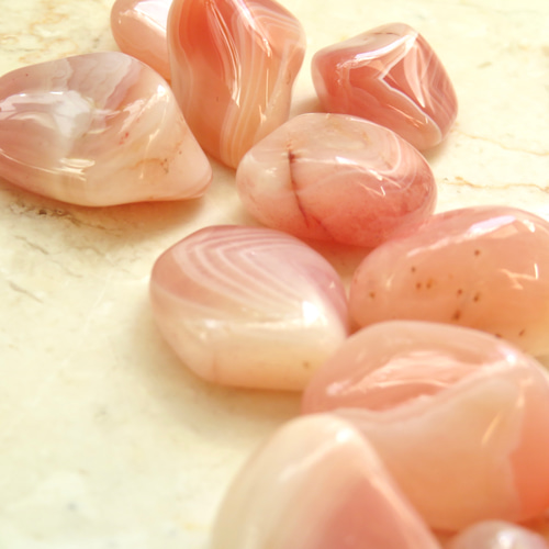 美しい鉱物標本】サーモン瑪瑙の磨き石セット／【Ⅰ】59グラム その他