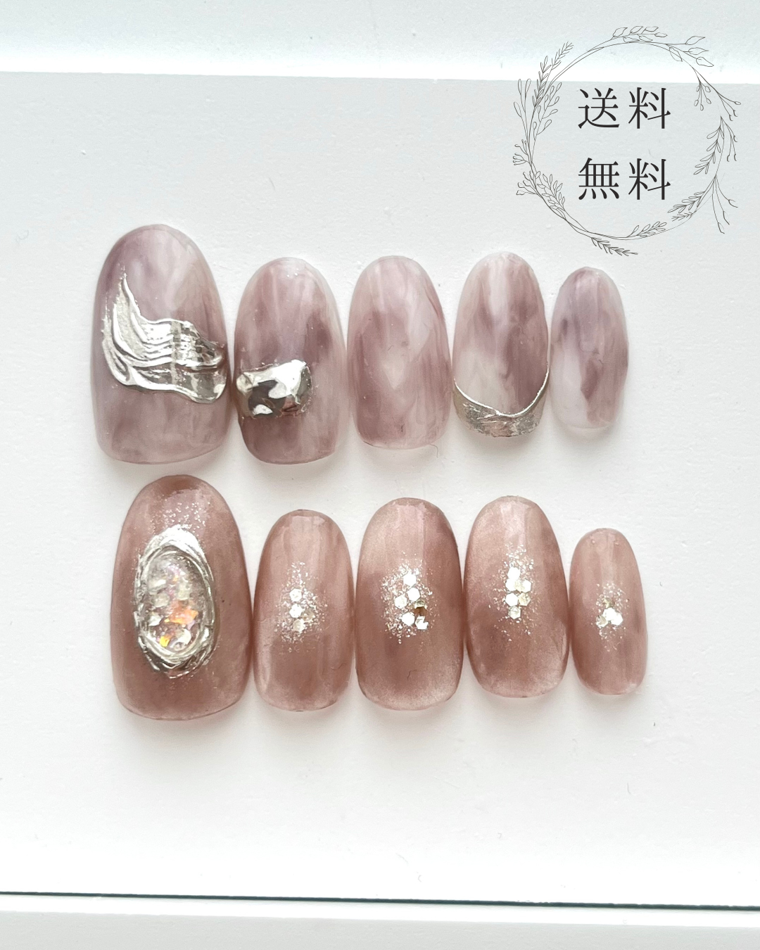 大人の手元をリッチに彩るネイルチップ/水晶（クォーツ）/シルバー/天然石/ジュエリー/ウエディング/記念日/ブライダル