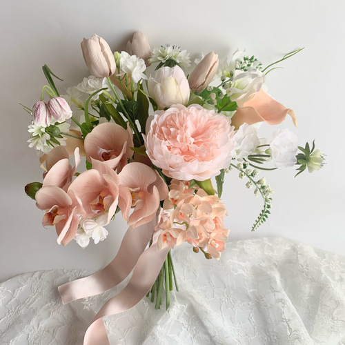 胡蝶蘭♡クリームピンク♡ニュアンスカラーウェディングブーケ