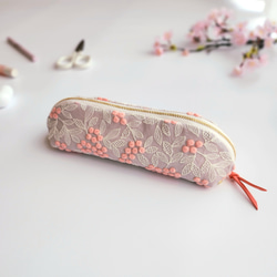 \\母の日ギフトに//ぷくまる刺繍のメガネケース/ペンケース/ロングポーチ|桜ピンク　さくら 10枚目の画像