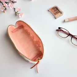\\母の日ギフトに//ぷくまる刺繍のメガネケース/ペンケース/ロングポーチ|桜ピンク　さくら 6枚目の画像
