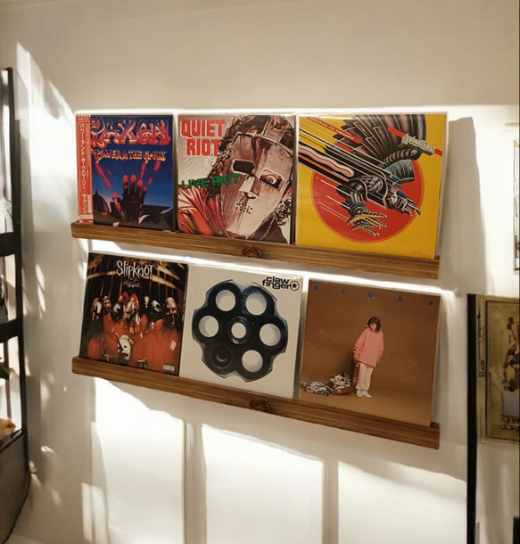【照明付　杉無垢材のレコードスタンド】　アイアン　レコードラック　インテリア □送料無料□ アイアン家具｜レコードプレイヤー台セット