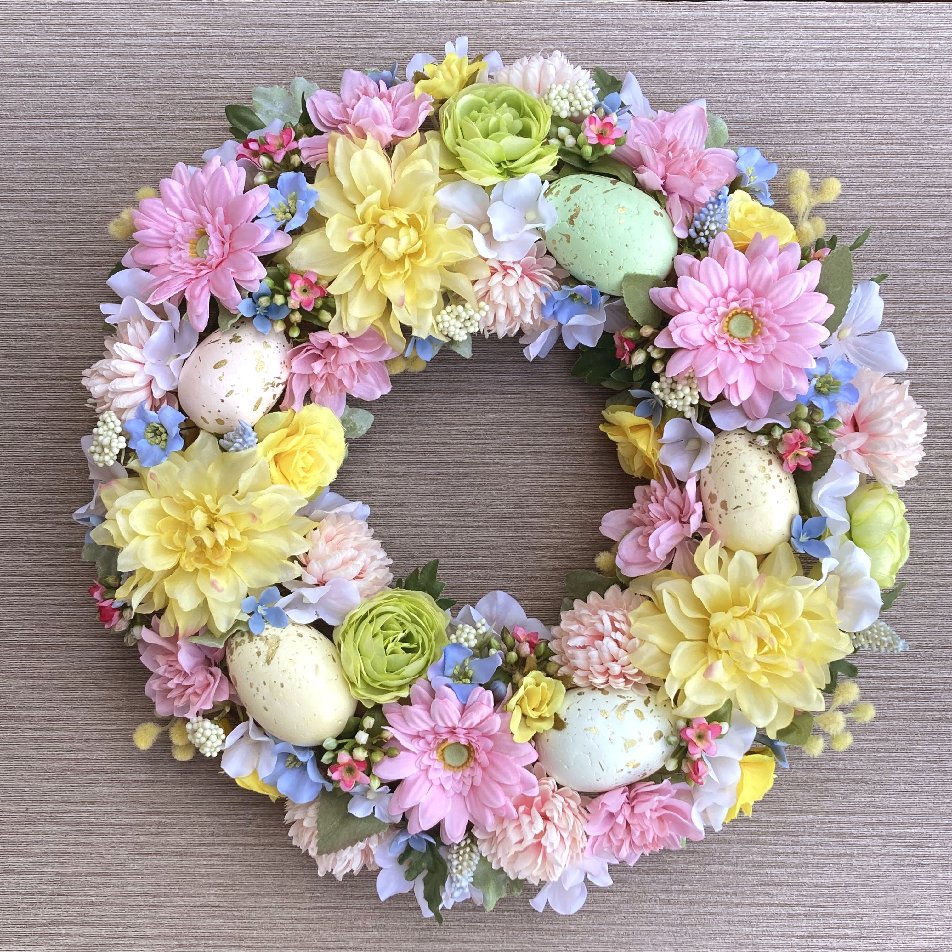 一点物【春リース】お花たっぷり パステルエッグのイースターリース　３５cm ガーベラ／イースター飾り