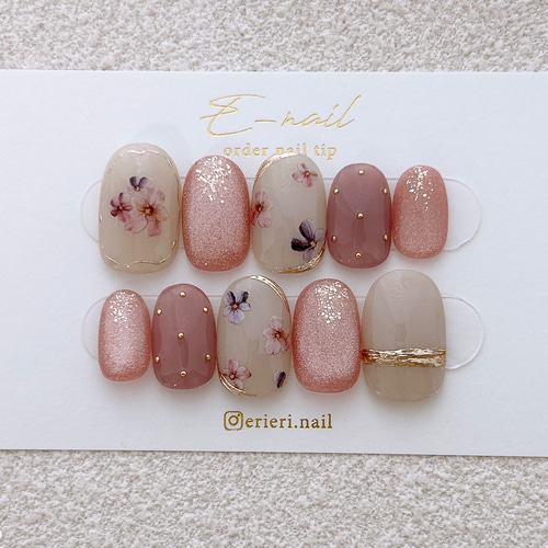 ベージュマグネットネイル 02 うるうる ちゅるん 秋 冬 韓国