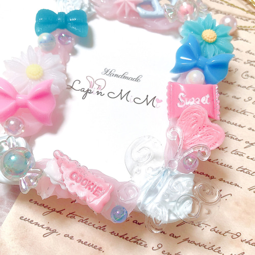 B8 硬質トレカケース チェキ ピンク ブルー ゆめかわ ホイップデコ