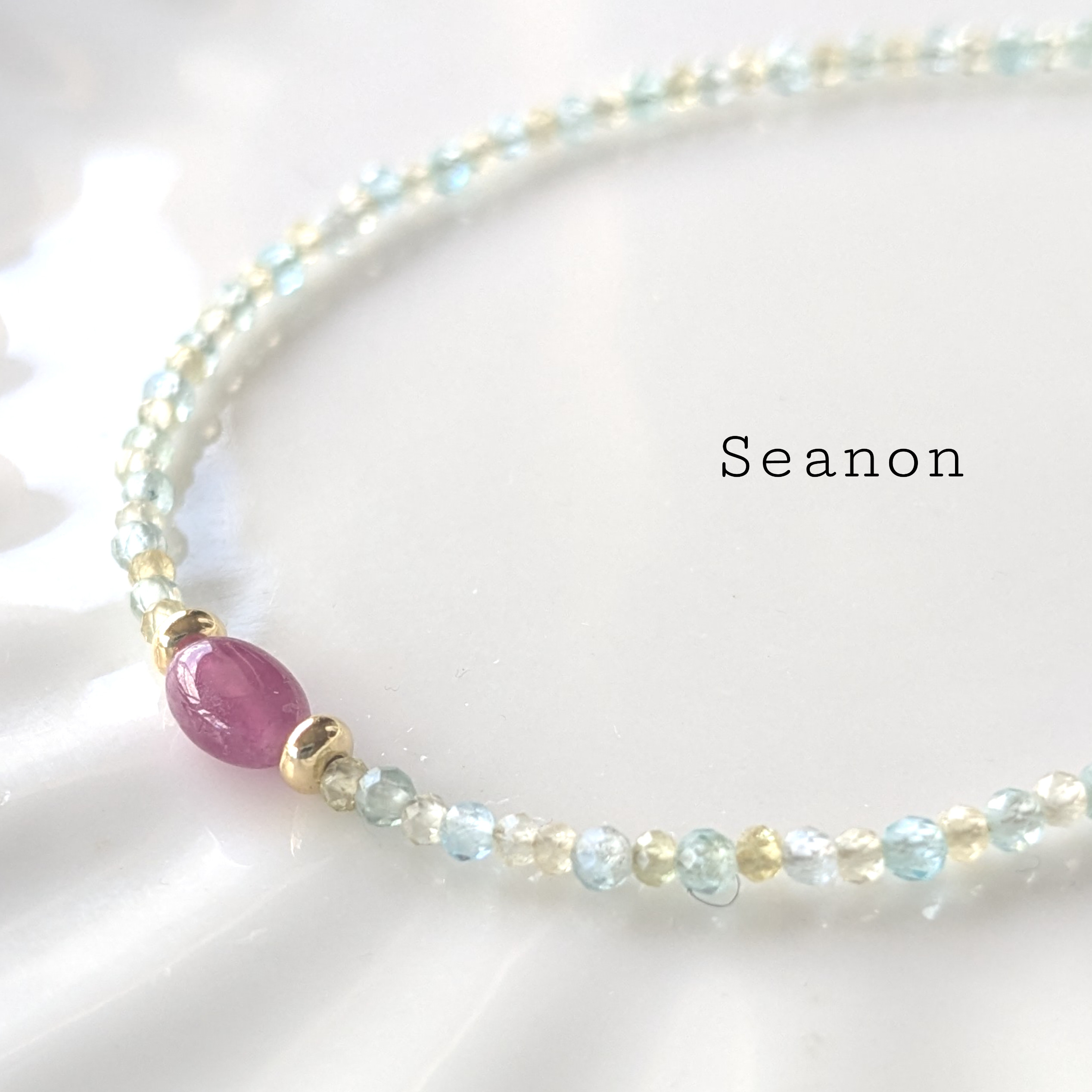 ルビー＆ヘリオドール＆アパタイトのブレスレット