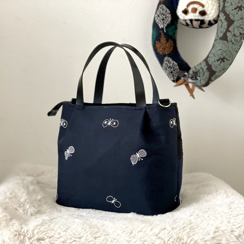 ⚮̈ミナペルホネン choucho × パッチワーク かくれんぼトート トート