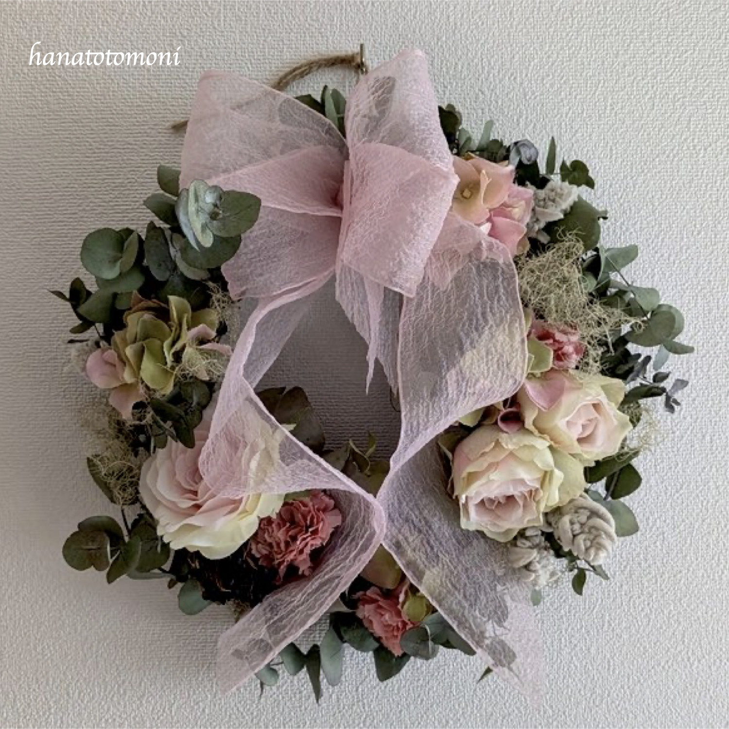 ふんわりピンクのナチュラルリース/花のささやき/アーティシャルフラワー&ドライフラワー