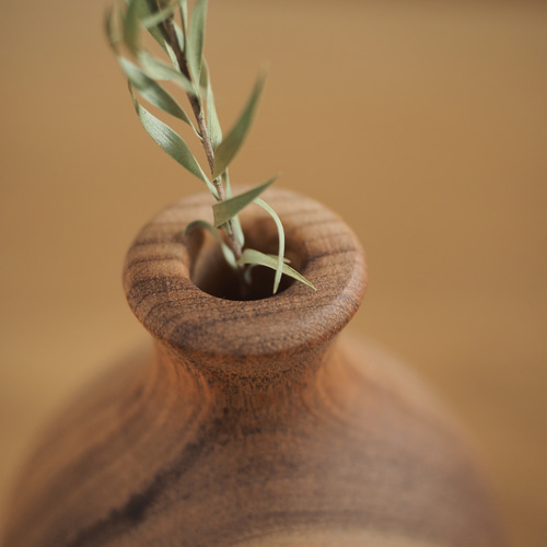 天然木の花器【楠・クスノキ】一点物・一輪挿し 一輪挿し・花瓶・花器