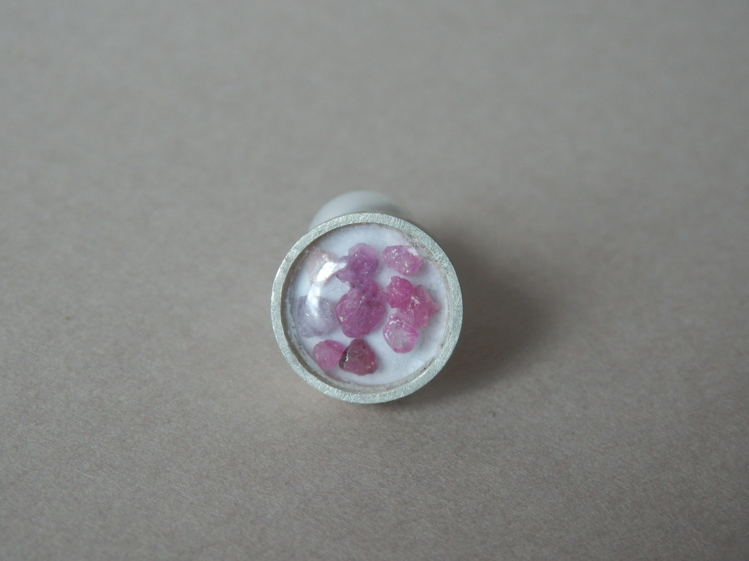 【原石マニア】のための　シルバーピアス片方デザイン　ルビー