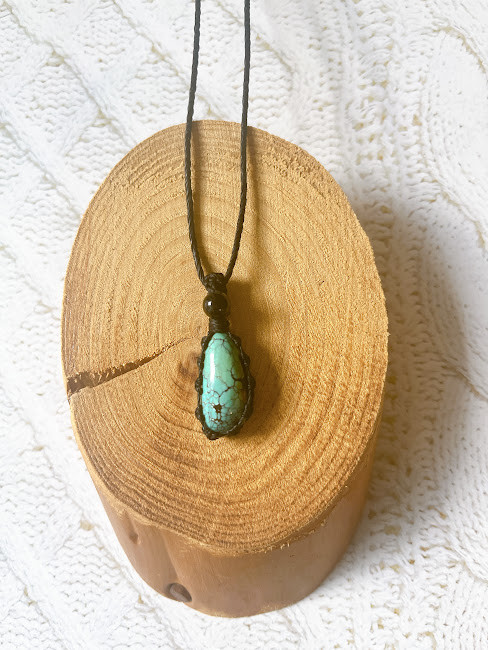 ターコイズ+天眼石のマクラメペンダント