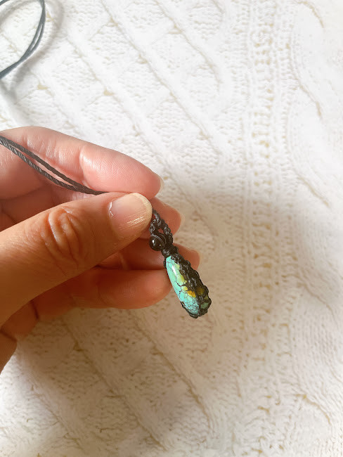 ターコイズ+天眼石のマクラメペンダント