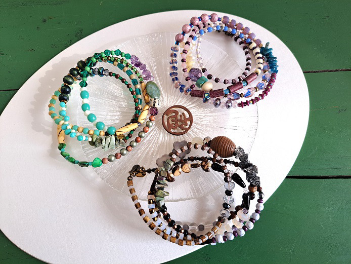 ビーズロングネックレスM（冬色3色）