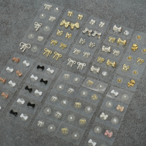 耳つぼジュエリー，耳つぼアクセサリー、耳ツボjewelry、耳つぼシール