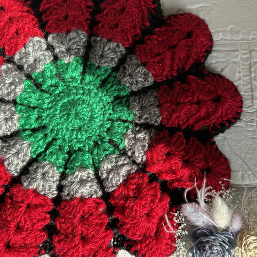 お花の座布団☆手編み かぎ針編み お花 おざぶ 座布団 クッション