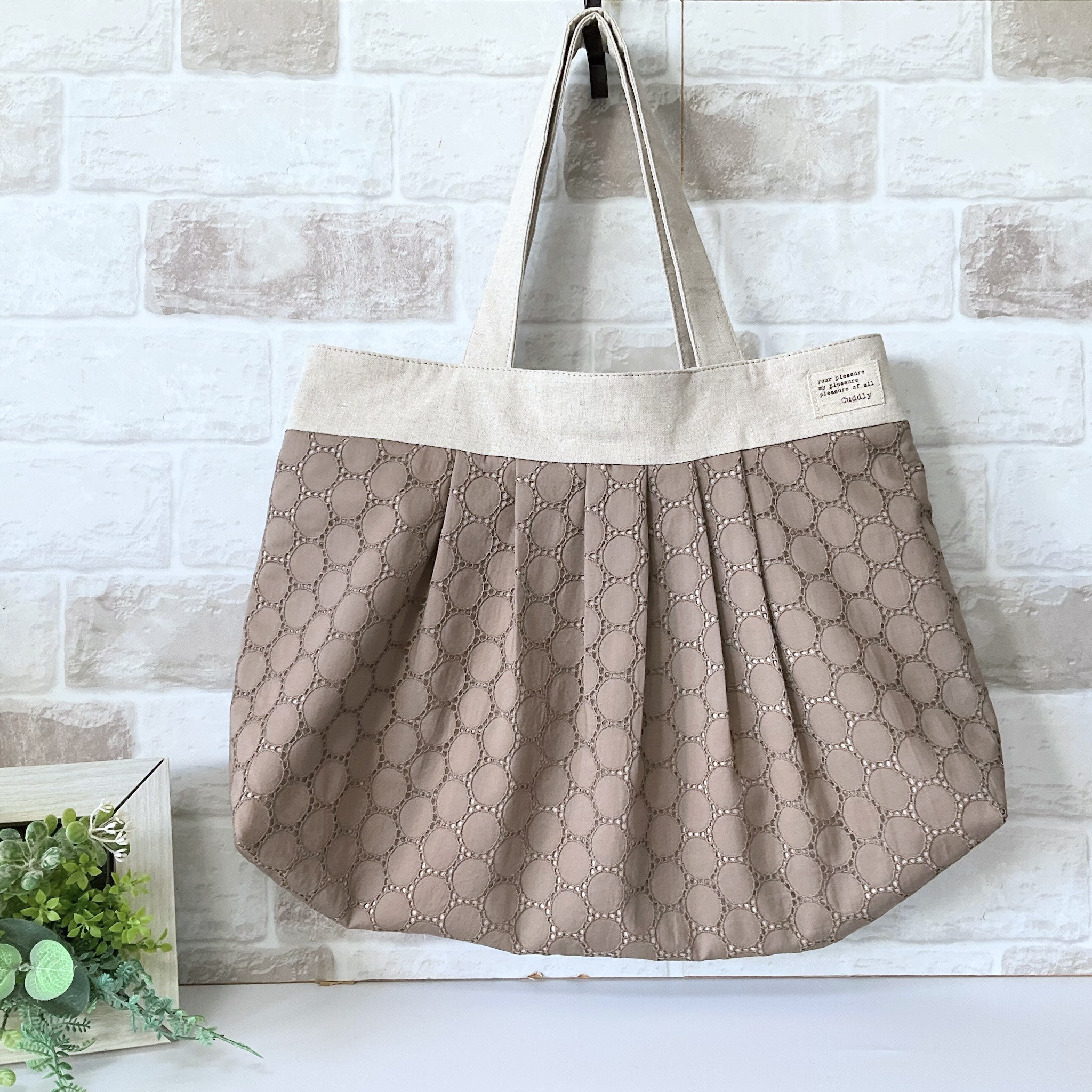 【Lサイズ】サークル柄レース　綿麻グラニーバッグ　ブラウン ＜A4サイズ入ります＞