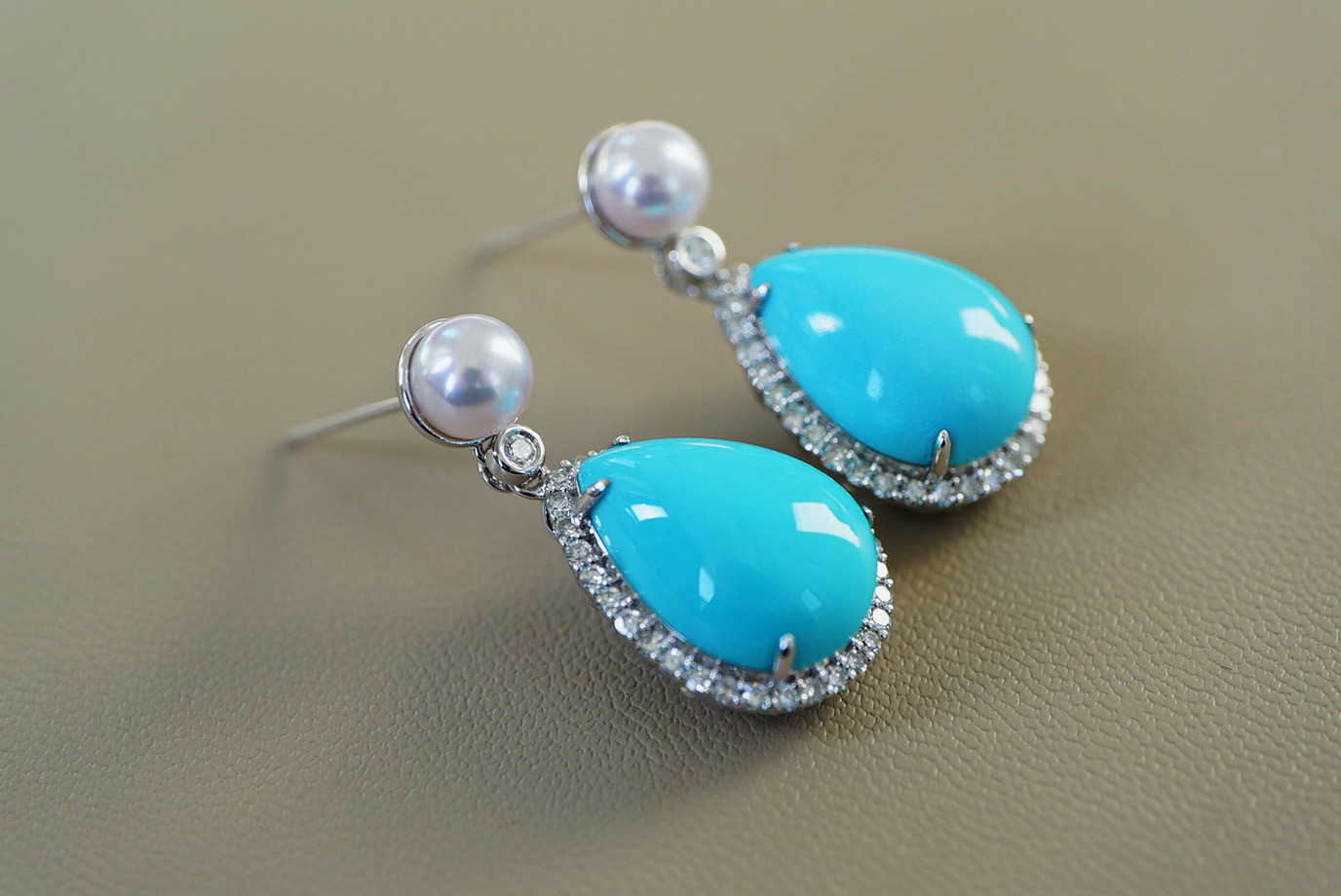 「眠り姫」K18 成功・繁栄 12月の誕生石　アリゾナトルコ石　ターコイズ　ピアス　ダイヤモンドアコヤ真珠　25/2/9 149,000円