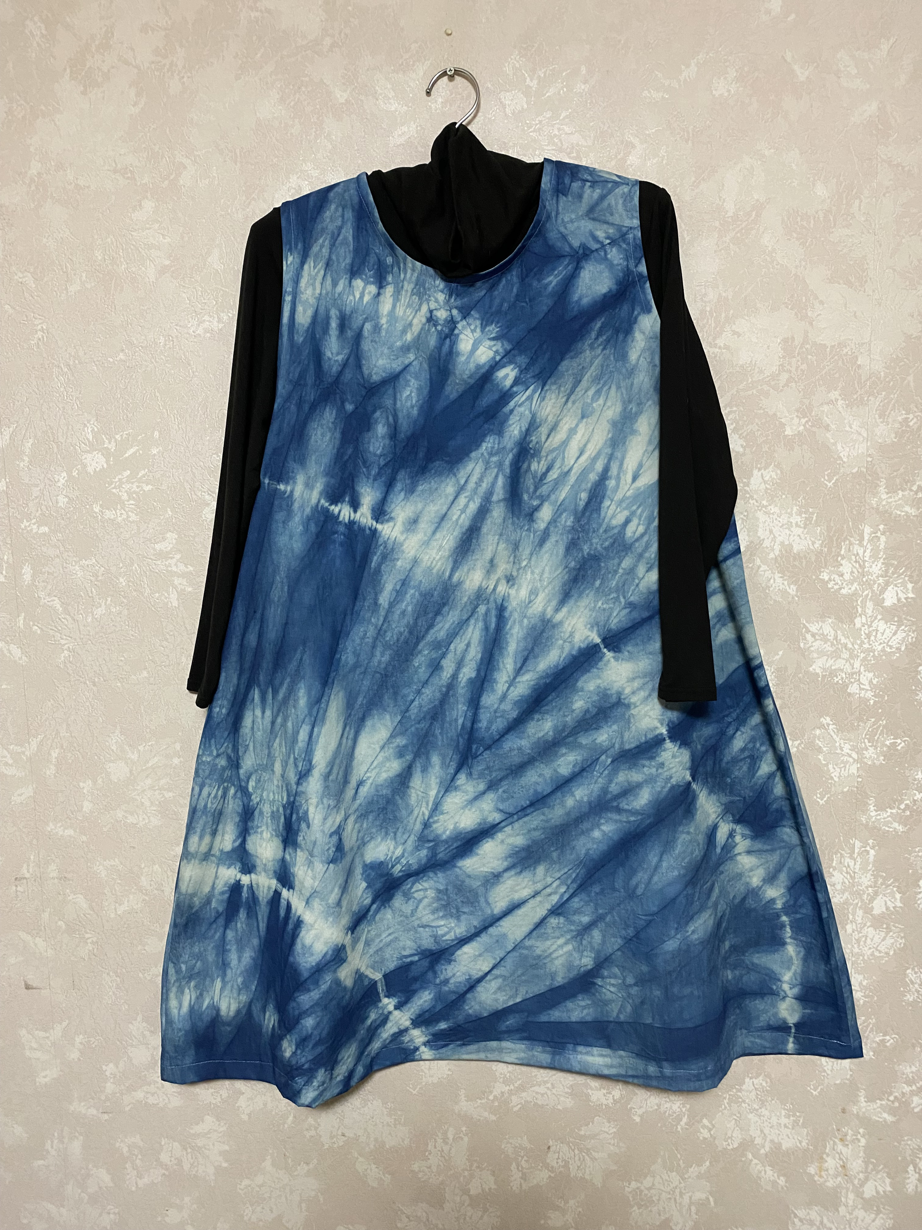 268.藍染めチュニック、絞り染め　Ａライン　ワンピース　ジャンスカ　ゆったり　シームポケット黄色　手染め