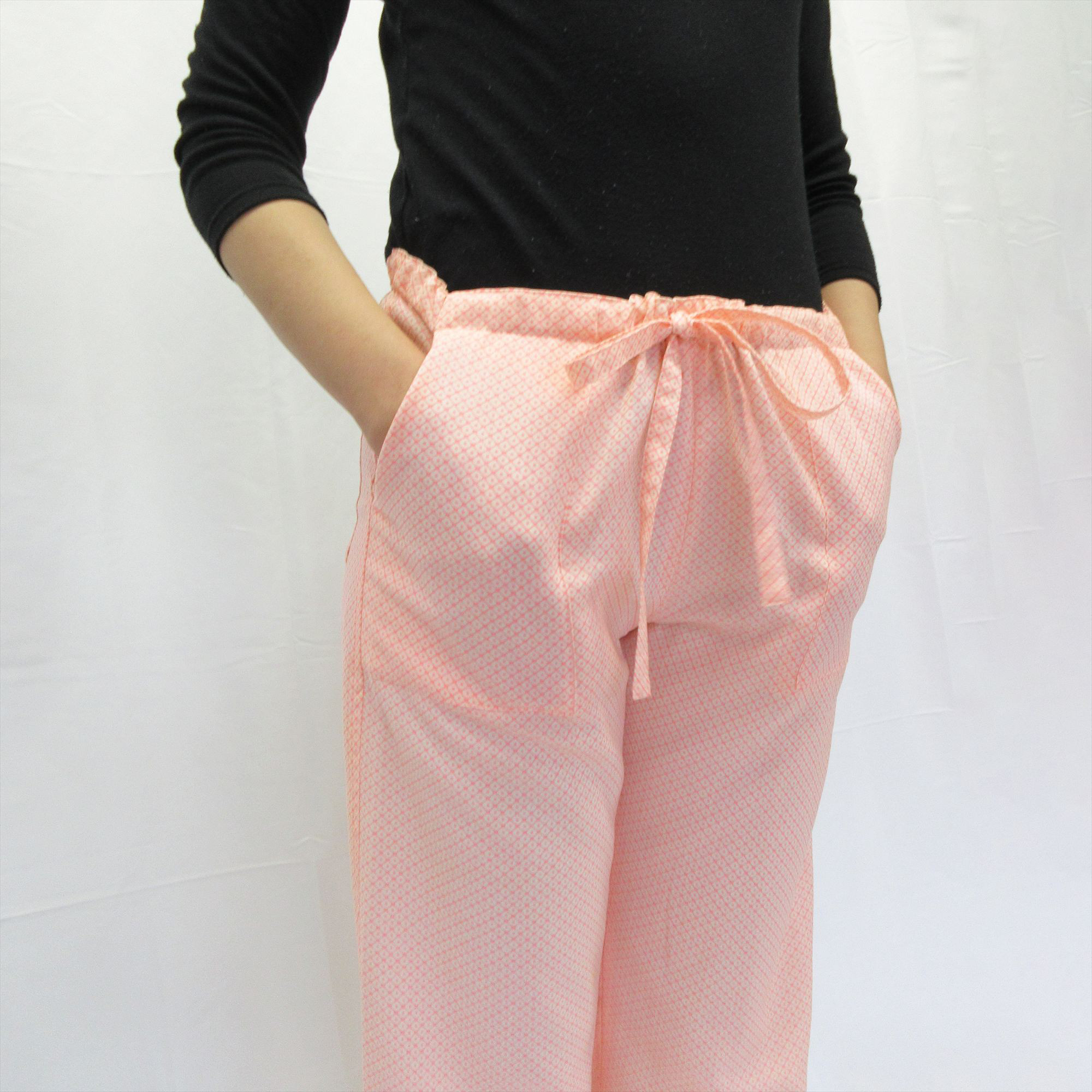 ★SALE★着物の古布で作った肌触り良いリラックスパンツ / 表ウール裏コットン