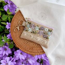 ◆専用ページ　すみれ刺繍タペストリーと がま口3点 ねこのメルティ 刺繍枠タペストリー 円形 大 三角 – mmu