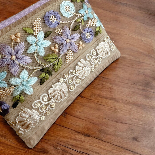 スミレ/インド刺繍×帆布☆キーホルダー付きフラットポーチ/マルチ