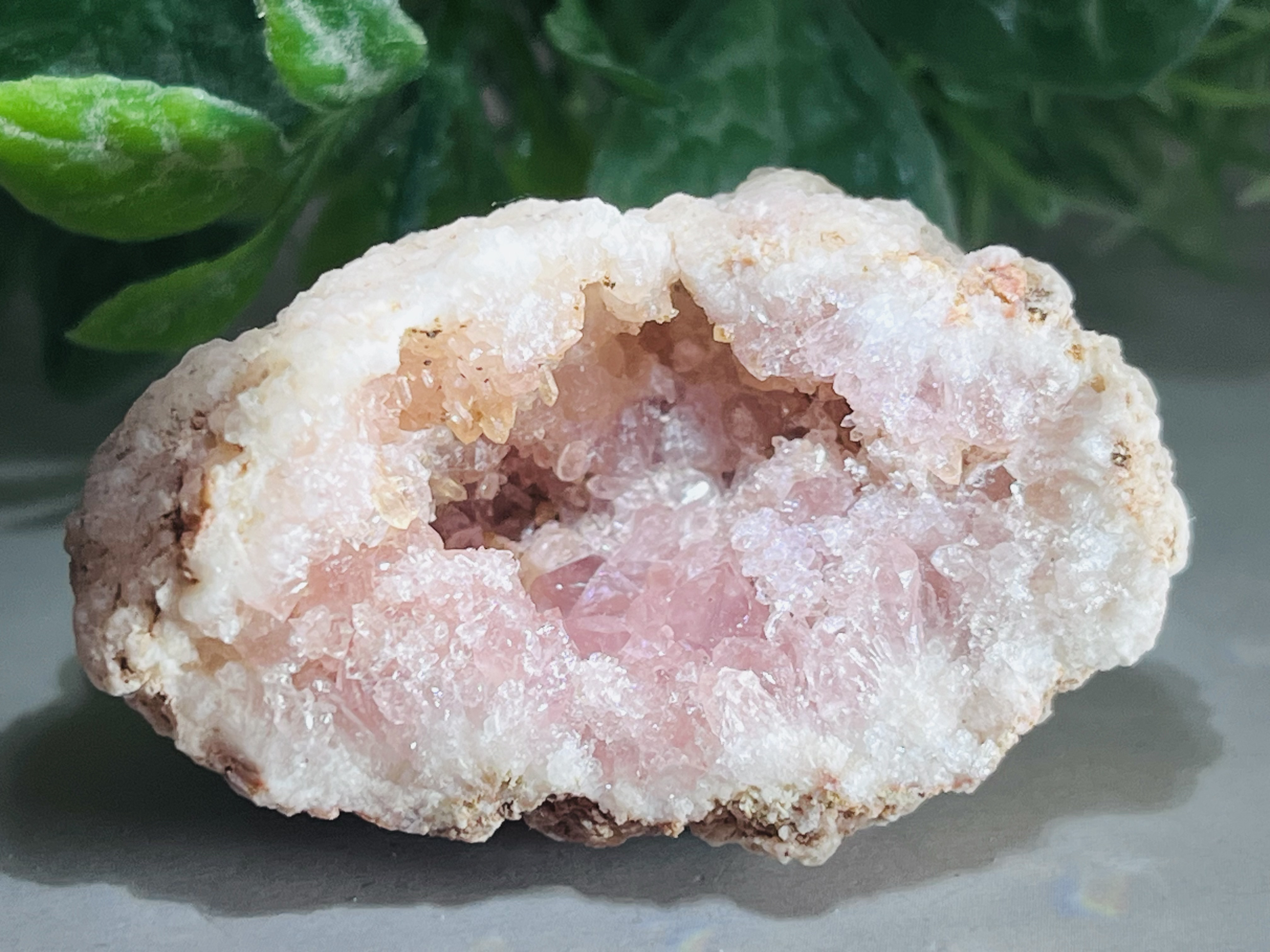 アルゼンチン産　ピンクアメジスト　原石　クラスター　ジオード