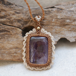 アメトリン天然石マクラメネックレスmac407-エスニックアジアン好きが作るエキゾチックなマクラメ大振りアクセサリー 2枚目の画像