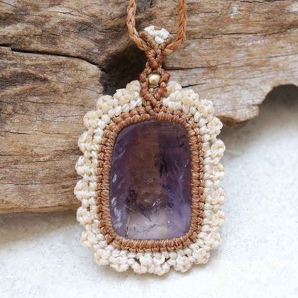 アメトリン天然石マクラメネックレスmac407-エスニックアジアン好きが作るエキゾチックなマクラメ大振りアクセサリー 11枚目の画像