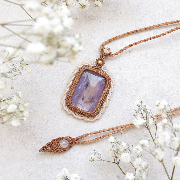 アメトリン天然石マクラメネックレスmac407-エスニックアジアン好きが作るエキゾチックなマクラメ大振りアクセサリー 1枚目の画像