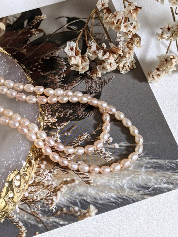 【再販】淡水パール ライス コーラル 3.5㍉ 40cm 貫通穴 パール ビーズ チャーム 4枚目の画像