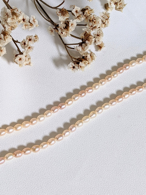 【再販】淡水パール ライス コーラル 3.5㍉ 40cm 貫通穴 パール ビーズ チャーム 5枚目の画像