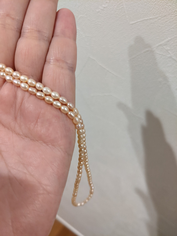 【再販】淡水パール ライス コーラル 3.5㍉ 40cm 貫通穴 パール ビーズ チャーム 6枚目の画像