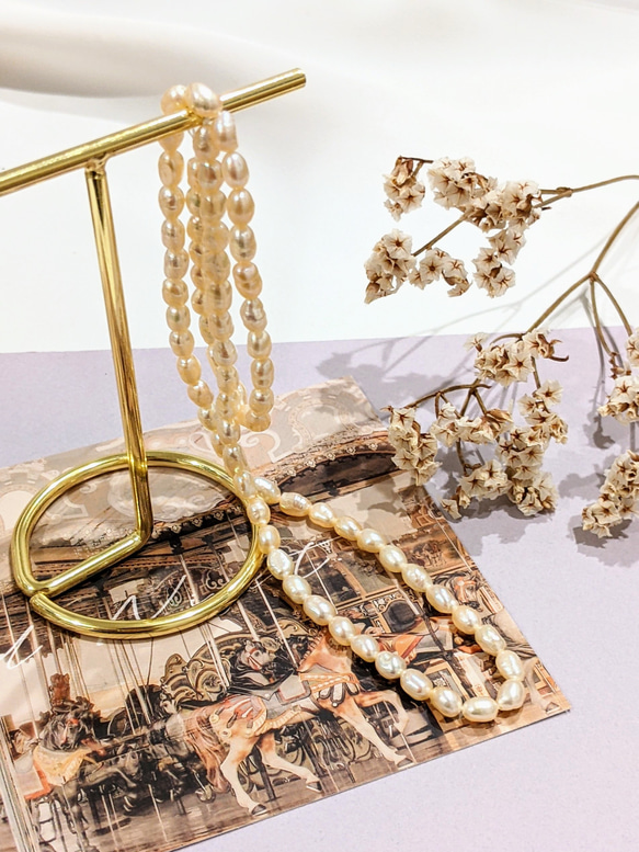 【再販】淡水パール ライス クリーム 4㍉ 40cm 貫通穴 パール ビーズ チャーム 2枚目の画像