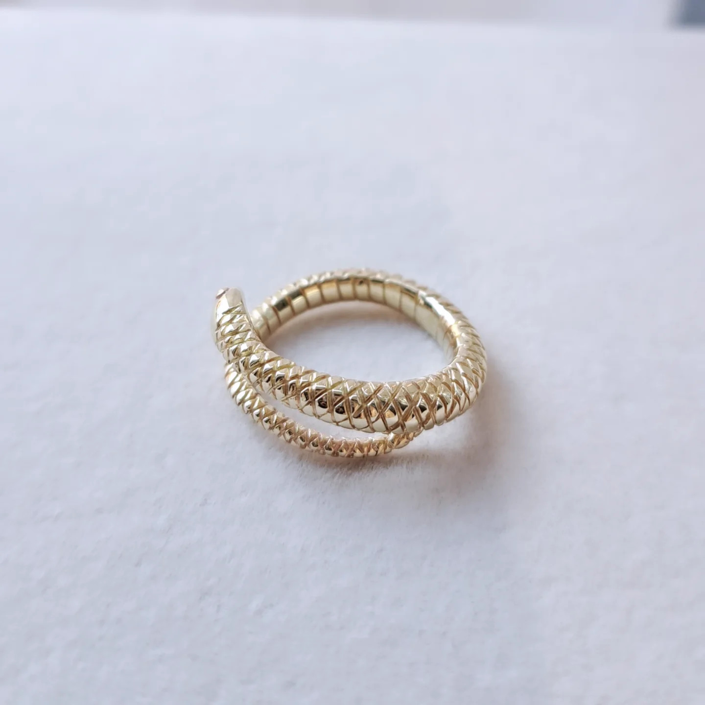 【18金 ボリューム 蛇の指輪 】k18 蛇リング   縁起物 18k蛇  蛇アクセサリー  ゴールド蛇  京都