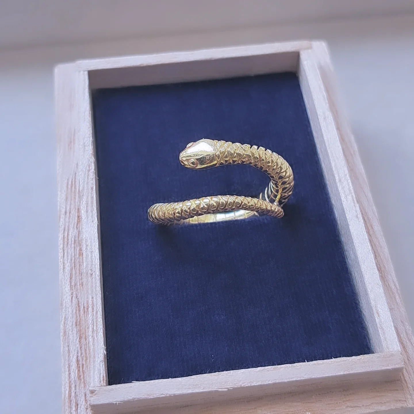 【18金 ボリューム 蛇の指輪 】k18 蛇リング   縁起物 18k蛇  蛇アクセサリー  ゴールド蛇  京都