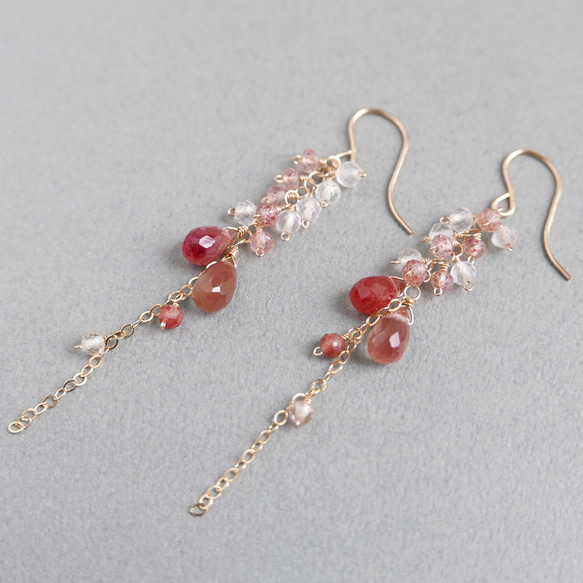 アンデシンと天然石のロングピアス　14kgf 3枚目の画像